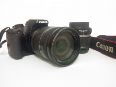 Canon 1000d + EF-S 18-200 + фильтры + тросик - миниатюра-0 (Владивосток)