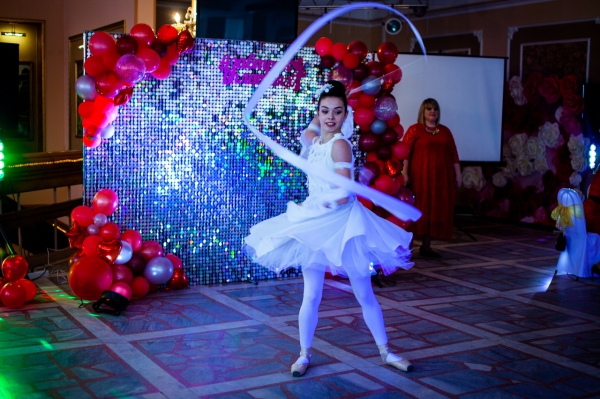 Шоу балет хореография номер на праздник свадьбу танец молодоженов (Белово)
