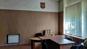 Нежилое офисное помещение 200 кв.м. с небольшим земельным участком в Пскове  - миниатюра-2 (Псков)